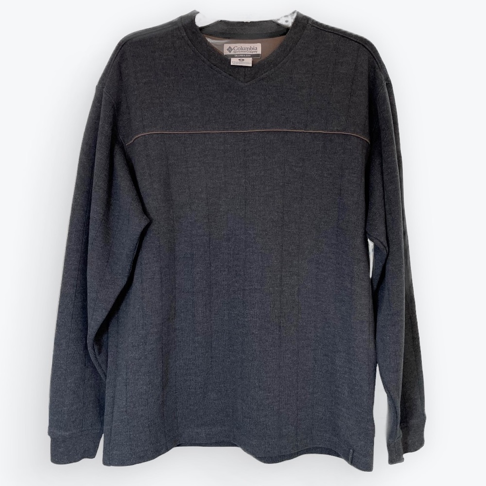 Columbia Sportswear medium weight ribbed knit long sleeve navy sweater Medium